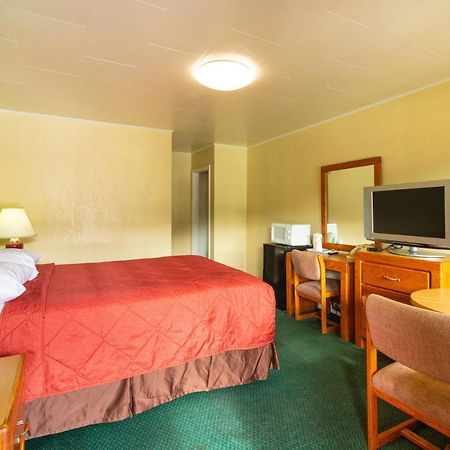 Roseburg Inn 외부 사진